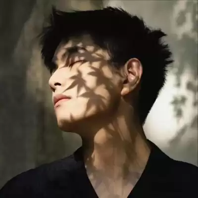 靳高妍